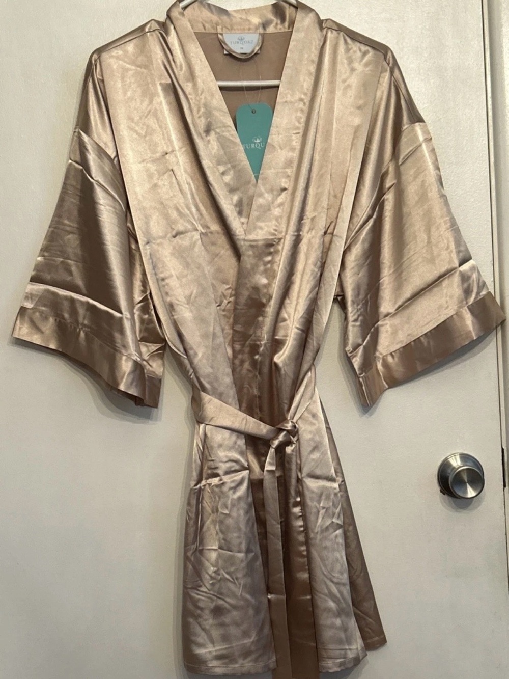 Turquaz Golden Beige Satin Kimono Short Robe Beach Glossy Tie Belt Size M NWT
